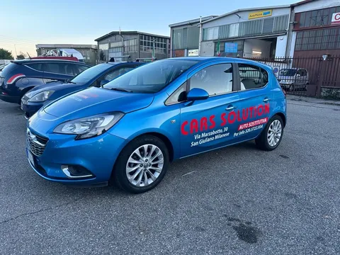 Veicoli usati in esposizione Cars Solution