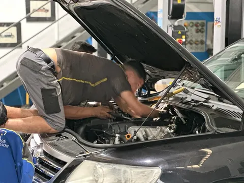 Attrezzatura professionale per diagnosi auto