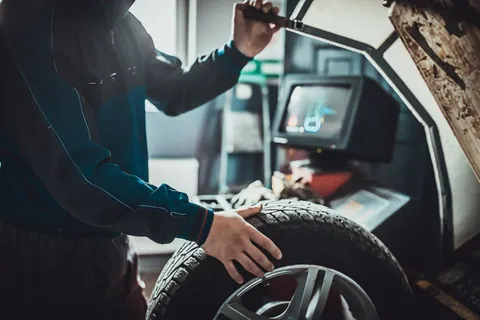 Sostituzione e riparazione gomma auto